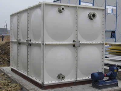 阿勒泰玻璃钢保温水箱
